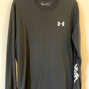 Under Armor men’s long sleeve tee